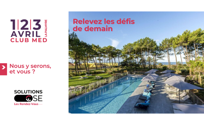 Une affiche événementielle au Club Med La Palmyre annonçant des rencontres professionnelles dans un cadre inspirant.